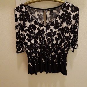 White house black market blouse with cynched waist